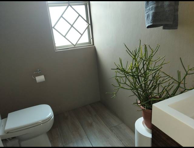 2 BEDROOM APARTMENT RENTED IN BERARIO
